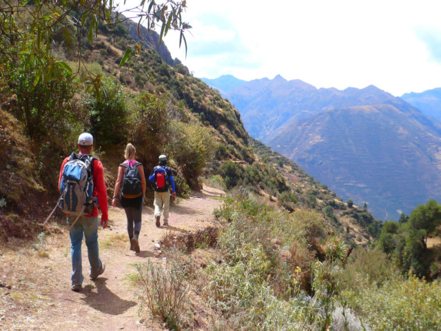 Huchuy Qosqo Trek